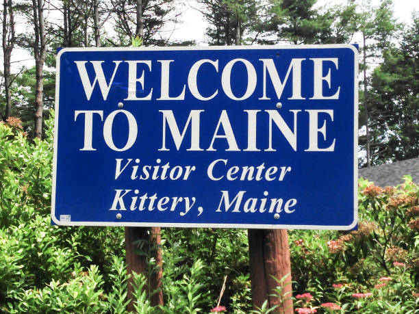 Welcome to Maine sign in visitor center stock photo