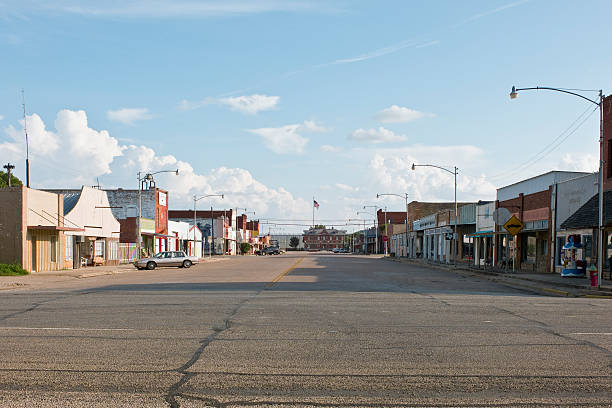 West Texas Town Evening shot of almost- empty streets of a small West Texas town. small town stock pictures, royalty-free photos & images