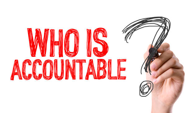 wer ist accountable? - verantwortung stock-fotos und bilder
