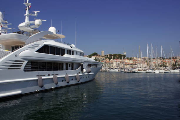 a yacht in the port of cannes in the maritime alps - cannes 個照片及圖片檔
