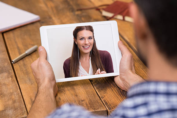 young-couple-in-video-chat-picture