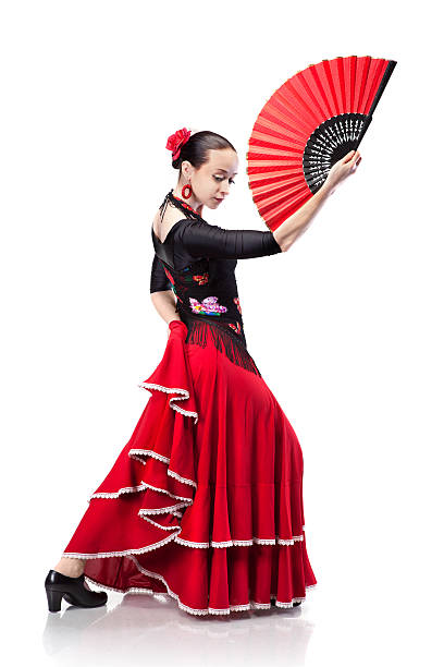 jeune femme danse flamenco isolé sur blanc - danseuse flamenco photos et images de collection