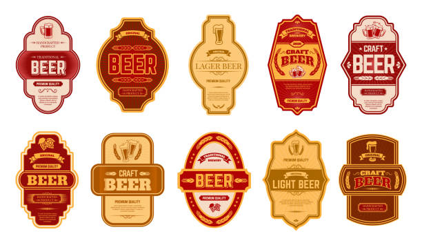 ilustraciones, imágenes clip art, dibujos animados e iconos de stock de etiquetas vintage de cerveza. cervezas retro insignias de la cervecería, alcohol artesanal vintage lager lager o símbolos de botella vector aislado conjunto de ilustración - cerveza