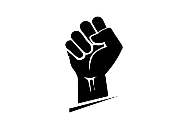 schwarze hand-symbol in einer geballten faust angehoben. freiheitszeichen und protestsymbol. - kraft stock-grafiken, -clipart, -cartoons und -symbole
