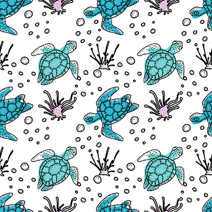 Bright multicolored seamless pattern with marine life, sea turtles, fish and corals. Vector illustration.