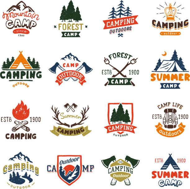 stockillustraties, clipart, cartoons en iconen met camping logo badges en reizen sjabloon hand getrokken emblemen vectorillustratie - klimbos