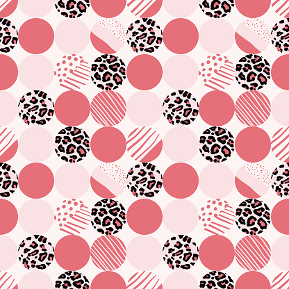 Circles vektor seamles with hand drawn leopard skin, strips and spots in black and pink hews on light background.