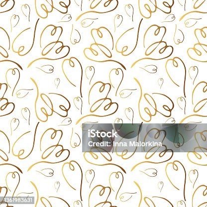 istock Golden-Hearts-pattern 1361983631