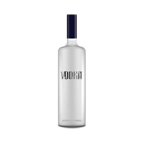 isolierte wodka flasche mockup mit text-etikett - alkohol-drink-verpackung vorlage - flasche stock-grafiken, -clipart, -cartoons und -symbole