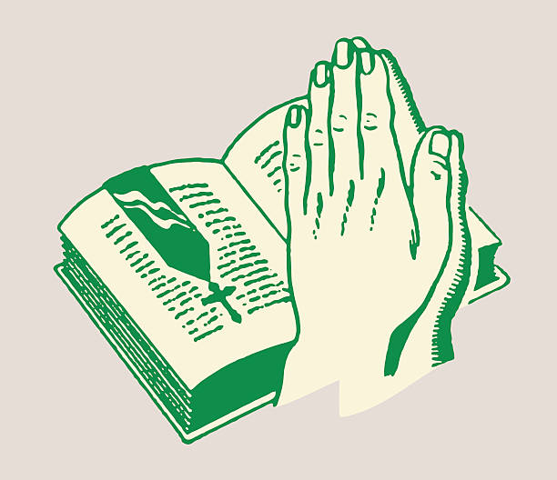ilustrações de stock, clip art, desenhos animados e ícones de rezar com as mãos sobre a bíblia - bíblia