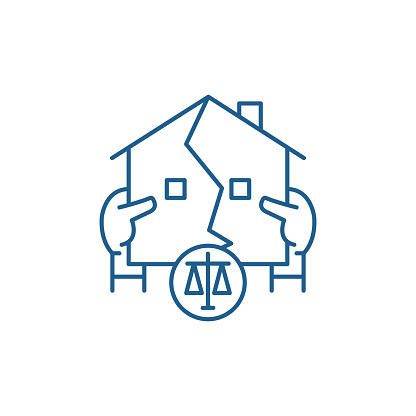 Real estate law line icon concept. Real estate law flat  vector symbol, sign, outline illustration.