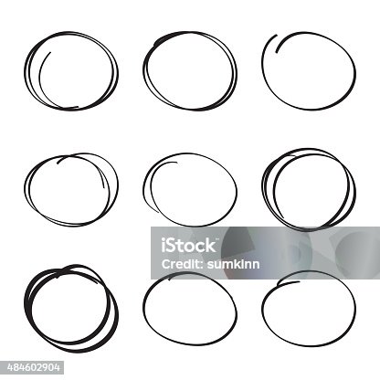 istock Set hand drawn ovals, felt-tip pen circles 484602904