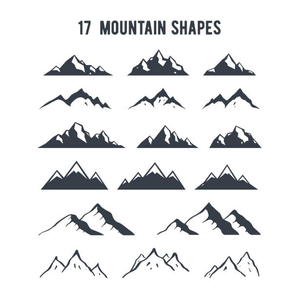 손으로 그린 산 실루엣의 설정. 로고, 배지, 엠 블 럼 만들기 위한의 산 봉우리 - 산 stock illustrations