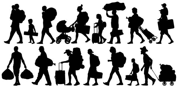 çantave bavulları olan siluet insanları. sırt çantası olan biri. yalıtılmış vektör illüstrasyon kümesi - migrants stock illustrations