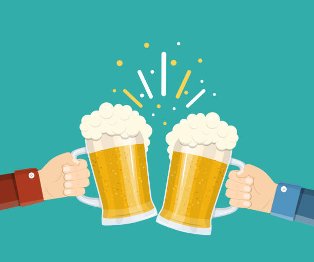 ilustraciones, imágenes clip art, dibujos animados e iconos de stock de dos manos sosteniendo vasos de cerveza. - mano agarrando botella de cerveza y taza