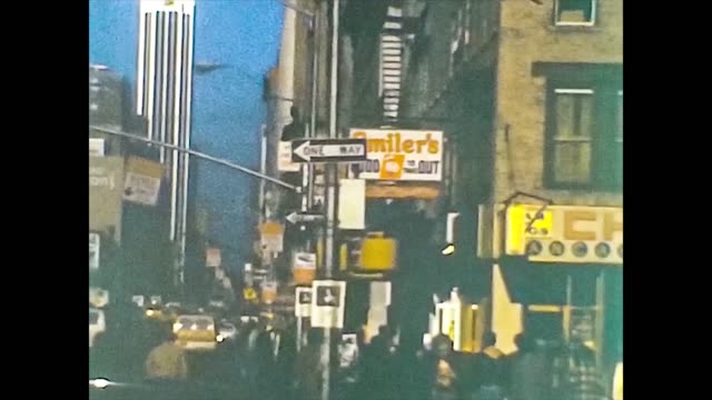 NEW YORK 1975: New York streets view in the mid 70's 2