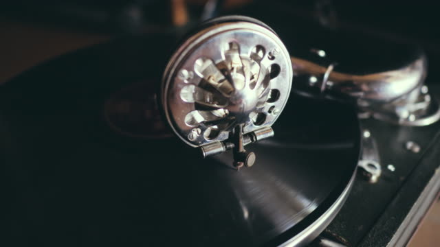 The Vintage Gramophone
