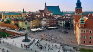 istock WARSAW, POLAND - AUGUST 11 2017: 4K Timelapse with panorama slider: Column of Sigismund III Vasa and Castle Square in Warsaw - a historic square in front of Royal Castle, the former official residence of Polish monarchs. 881832314