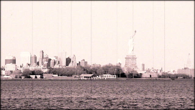 Vintage Damaged Film Statue of Liberty HD